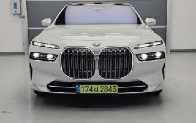 인천저신용중고차구매 7시리즈 (G70) 750e xDrive 디자인 퓨어 엑셀런스 매물 사진 9 - 2025/05 7,826km